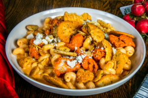 Buffalo Chicken Mac N’ Cheese